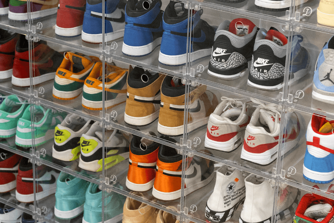 Looksee Designs - Premium Acrylic Shoe Display - Clear Shoe Cases - Clear Shoe Boxes